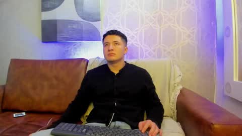 MichaelConnor  online show from 1, 3, 2025