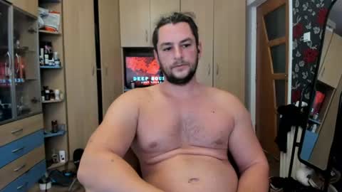 michaelragnar90 online show from 28, 7, 2026