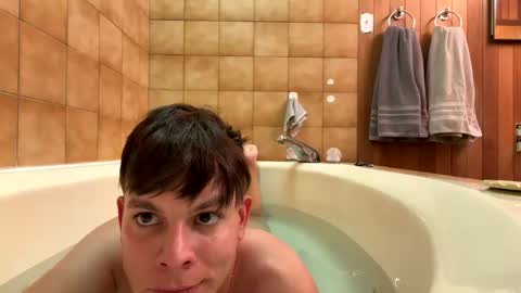 michaeltwinkboy online show from 5, 6, 2026