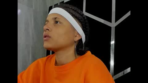 Snapshot of michell_rs chatting on 27, 1, 2025 michell_rs online show from 27, 1, 2025