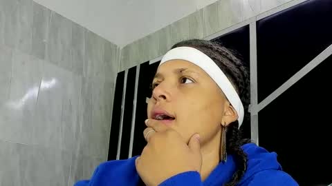 Snapshot of michell_rs chatting on 4, 2, 2025 michell_rs online show from 4, 2, 2025