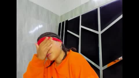 Snapshot of michell_rs chatting on 20, 2, 2025 michell_rs online show from 20, 2, 2025