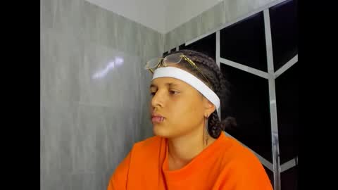 Snapshot of michell_rs chatting on 25, 2, 2025 michell_rs online show from 25, 2, 2025