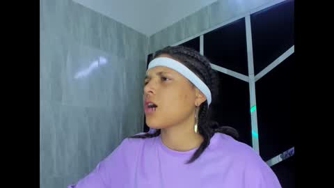 Snapshot of michell_rs chatting on 28, 2, 2025 michell_rs online show from 28, 2, 2025