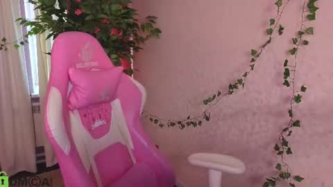 Snapshot of michelle__allen chatting on 18, 6, 2026 Michelle online show from 18, 6, 2026
