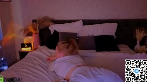 michelle_blond online show from 28, 4, 2026