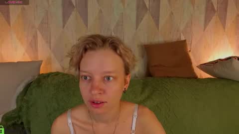 michelle_blond online show from 23, 7, 2026