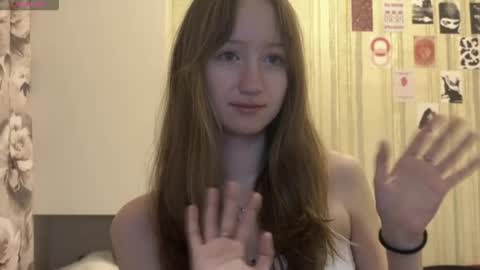 Snapshot of michelle_neely chatting on 26, 10, 2025 michelle_neely online show from 26, 10, 2025