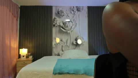 michellepreston_ online show from 25, 4, 2026