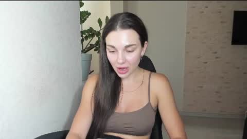 Michellee online show from 29, 7, 2026