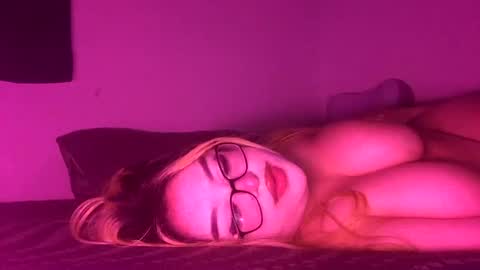 michixnita online show from 27, 7, 2026