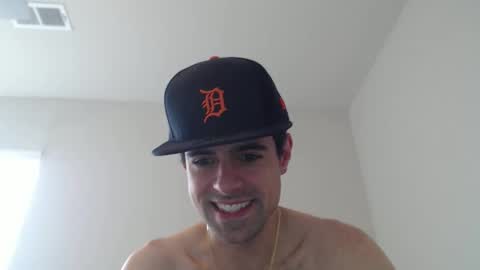 Snapshot of michmark23 chatting on 19, 4, 2026 michmark23 online show from 19, 4, 2026