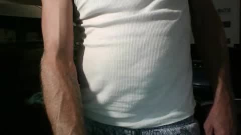 Snapshot of mickey85knoxx chatting on 26, 9, 2025 mickey85knoxx online show from 26, 9, 2025