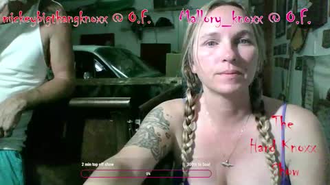 Snapshot of mickey85knoxx chatting on 22, 10, 2025 mickey85knoxx online show from 22, 10, 2025