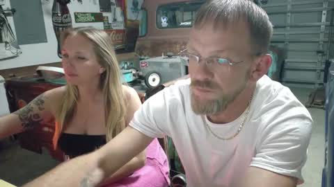 Snapshot of mickey85knoxx chatting on 8, 2, 2026 mickey85knoxx online show from 8, 2, 2026