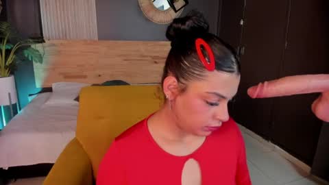 Snapshot of micki__ chatting on 9, 6, 2026 Micki online show from 9, 6, 2026