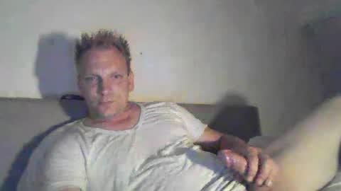 mickkxl online show from 9, 7, 2026