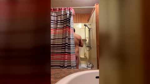 Snapshot of mickolsen1301 chatting on 5, 12, 2025 mickolsen1301 online show from 5, 12, 2025