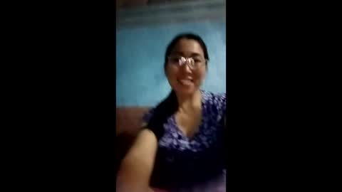 Snapshot of mickye00 chatting on 12, 5, 2026 Miky online show from 12, 5, 2026