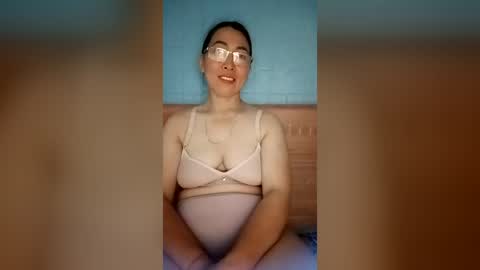 Snapshot of mickye00 chatting on 14, 6, 2026 Miky online show from 14, 6, 2026