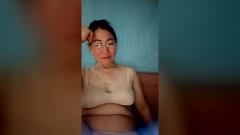 Snapshot of mickye00 chatting on 16, 6, 2026 Miky online show from 16, 6, 2026