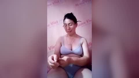 Snapshot of mickye00 chatting on 20, 6, 2026 Miky online show from 20, 6, 2026