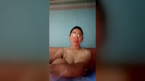 Snapshot of mickye00 chatting on 21, 6, 2026 Miky online show from 21, 6, 2026