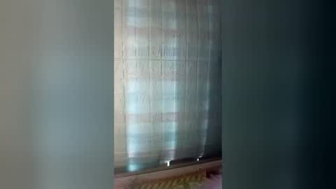 Snapshot of mickye00 chatting on 26, 6, 2026 Miky online show from 26, 6, 2026
