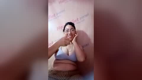Snapshot of mickye00 chatting on 2, 7, 2026 Miky online show from 2, 7, 2026
