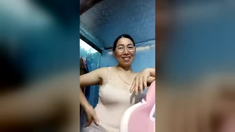 Snapshot of mickye00 chatting on 7, 7, 2026 Miky online show from 7, 7, 2026