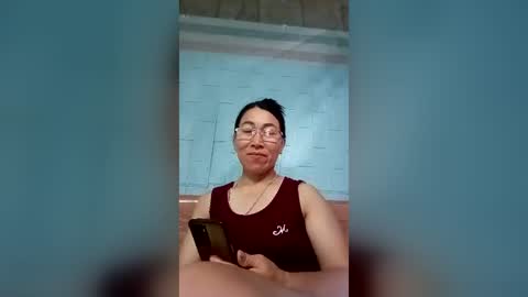 Snapshot of mickye00 chatting on 8, 7, 2026 Miky online show from 8, 7, 2026