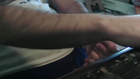 micwalrus online show from 19, 9, 2025