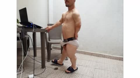 Aaron online show from 25, 4, 2026