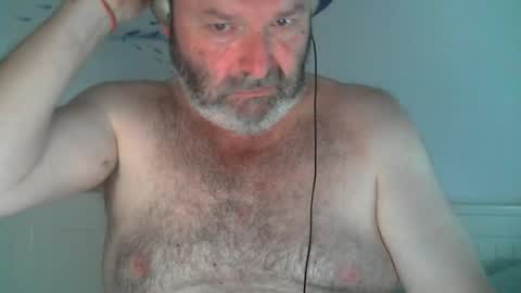 Snapshot of midhir chatting on 5, 7, 2026 kike online show from 5, 7, 2026