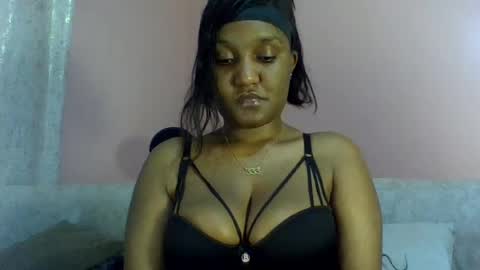 Snapshot of midnight_sexy chatting on 23, 6, 2026 midnight_sexy online show from 23, 6, 2026