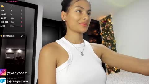 Snapshot of midnight_vk chatting on 1, 10, 2025 VanyaKlaus online show from 1, 10, 2025