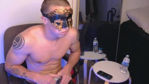 midnightmasc online show from 21, 4, 2026