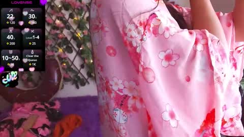 Midori 7u7 online show from 30, 1, 2025