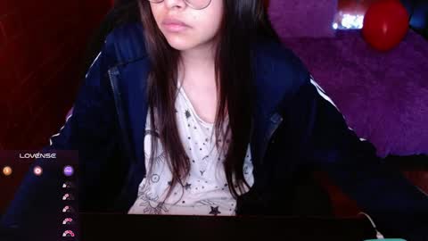 Midori 7u7 online show from 23, 4, 2026