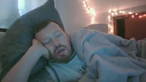 Snapshot of midtownhustler chatting on 30, 9, 2025 midtownhustler online show from 30, 9, 2025