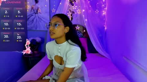 miel_ambar online show from 9, 6, 2026