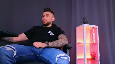 MightyAaron online show from 22, 2, 2025