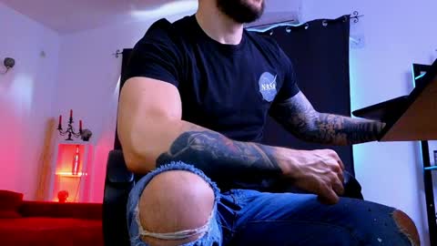 MightyAaron online show from 26, 4, 2026