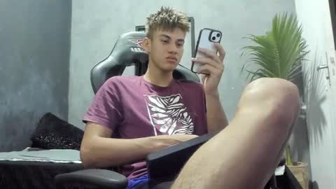 Miguel Hernandez online show from 2, 12, 2024