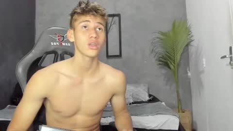 Miguel Hernandez online show from 2, 12, 2024