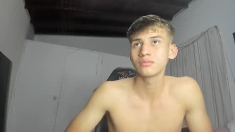 Miguel Hernandez online show from 4, 3, 2025