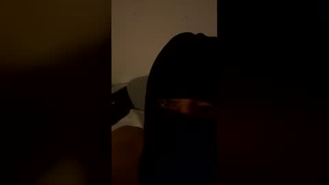 Snapshot of miguelenusa chatting on 17, 3, 2026 miguelenusa online show from 17, 3, 2026