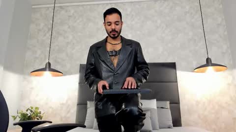 miguelsanfrancisco online show from 25, 10, 2025