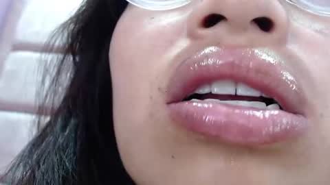 Snapshot of miha_smith chatting on 10, 1, 2025 Miha online show from 10, 1, 2025