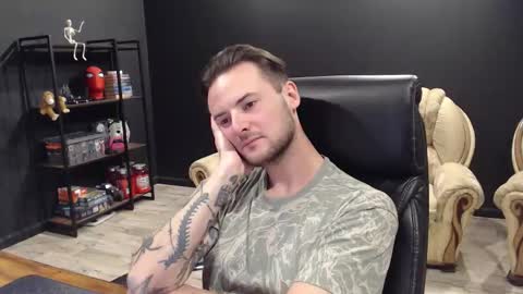 Misha Winchester online show from 30, 10, 2025